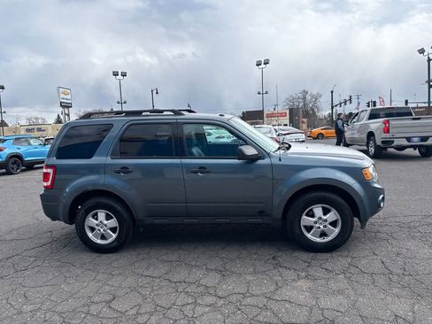 Used 2012 Ford Escape XLT AWD/4WD image 6