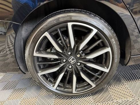 Used 2024 Honda Accord Touring image 42