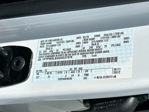 Used 2025 Ford F150 Lariat w/ Equipment Group 501A Mid AWD/4WD image 31