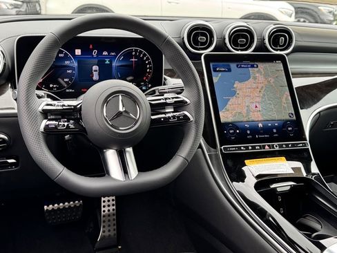 New 2025 Mercedes-Benz GLC 350e 4MATIC image 27