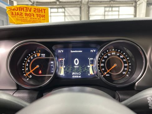 Used 2021 Jeep Wrangler Unlimited Sport AWD/4WD image 22
