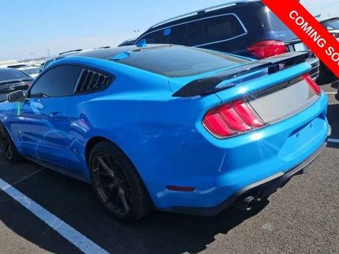 Used 2022 Ford Mustang GT Premium w/ Equipment Group 401A RWD image 2