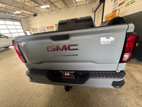 Used 2024 GMC Sierra 1500 Pro w/ Graphite Edition AWD/4WD image 6