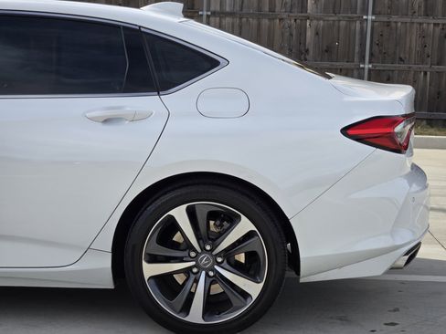 Certified 2025 Acura TLX w/ Technology Package image 13