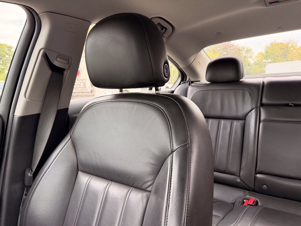 Used 2015 Buick Regal Premium w/ Experience Buick Package FWD image 10