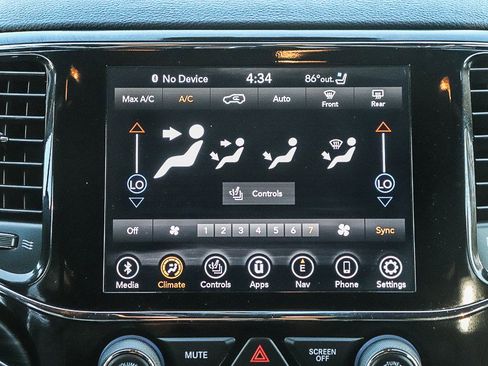 Used 2021 Jeep Grand Cherokee Limited w/ Quick Order Package 28K 80th image 16