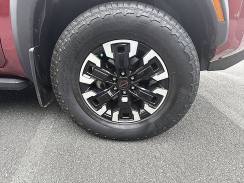Certified 2024 Nissan Frontier PRO-4X w/ Technology Package AWD/4WD image 12