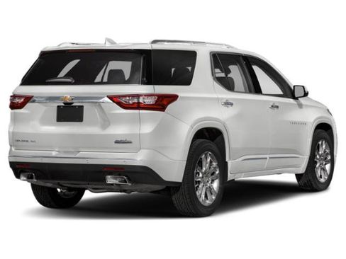 Used 2019 Chevrolet Traverse High Country w/ LPO, Floor Liner Package AWD/4WD image 2