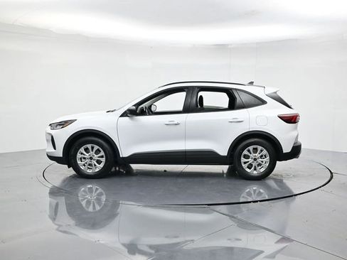 New 2026 Ford Escape Active image 8