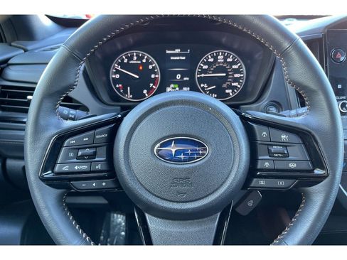 Used 2025 Subaru Forester Touring image 33