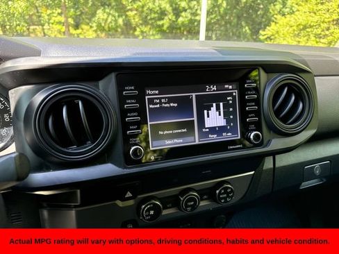 Used 2022 Toyota Tacoma SR RWD image 15