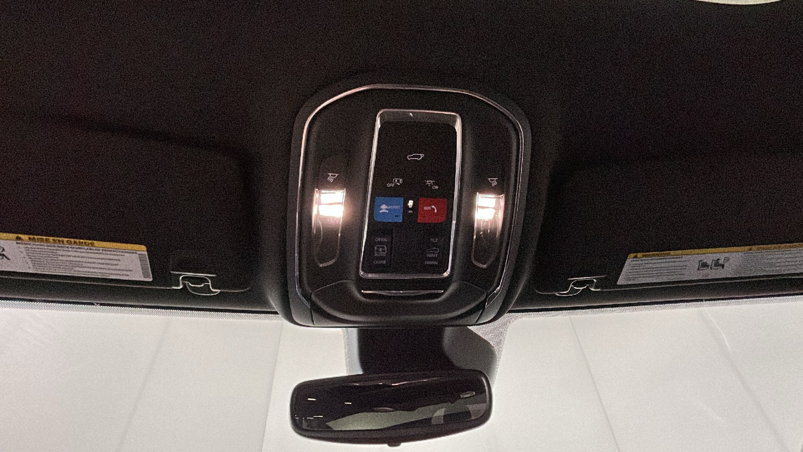 Used 2023 Jeep Grand Cherokee L Laredo AWD/4WD image 31
