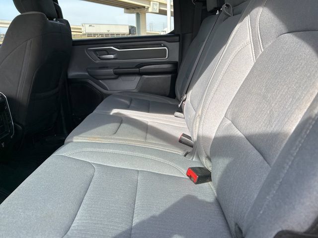 Used 2022 RAM 1500 Big Horn AWD/4WD image 36