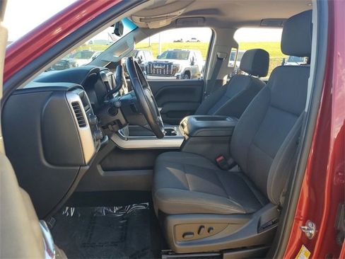 Certified 2018 Chevrolet Silverado 1500 LT w/ Texas Edition image 18