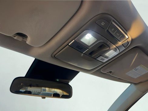 Used 2022 Kia Telluride S image 47