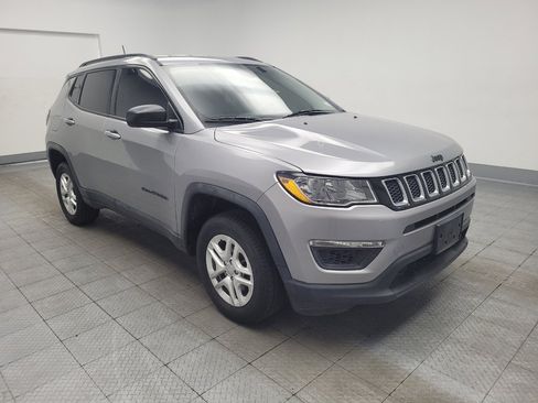 Used 2018 Jeep Compass Sport w/ Tech Group AWD/4WD image 13