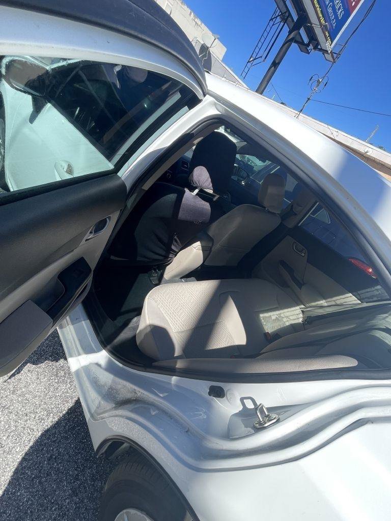 Used 2015 Honda Civic LX image 6
