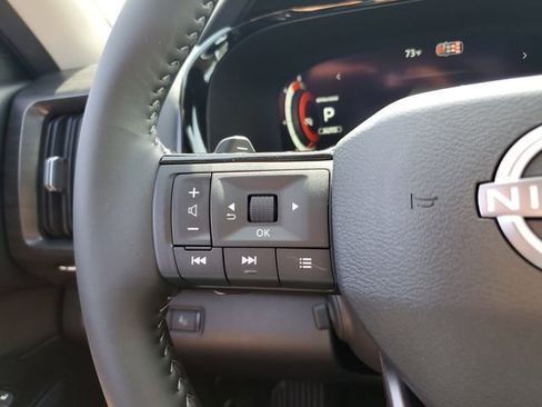 New 2026 Nissan Pathfinder Platinum AWD/4WD image 24