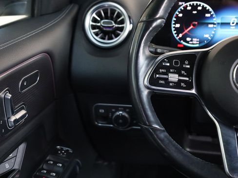 Used 2023 Mercedes-Benz EQB 300 4MATIC w/ Exclusive Package image 29