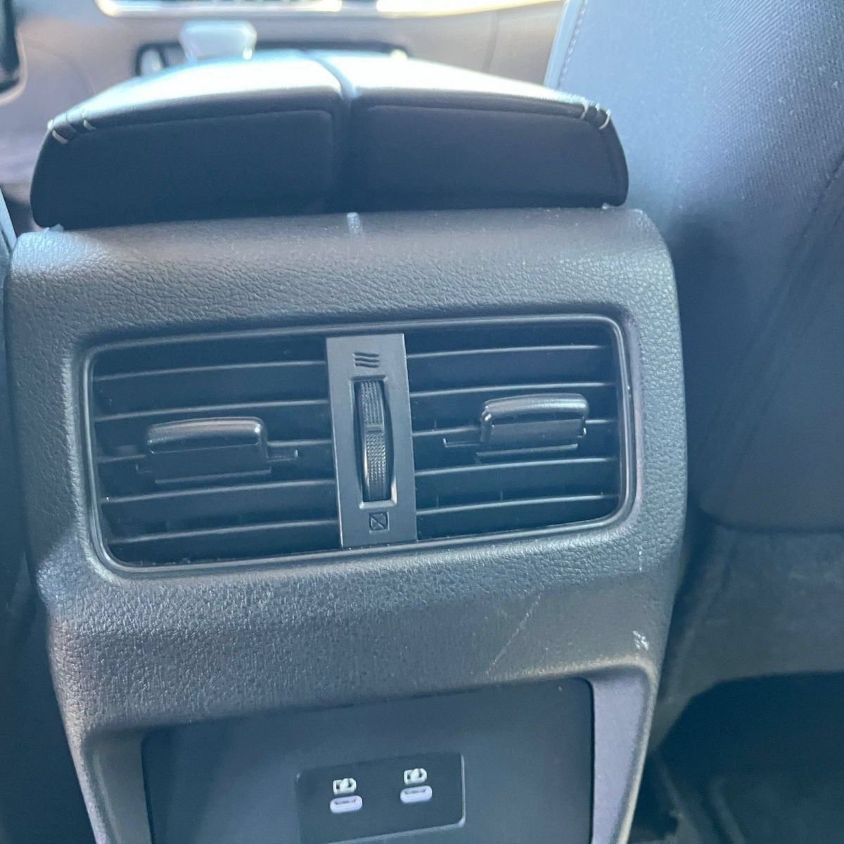 Used 2025 Nissan Rogue SV AWD/4WD image 24