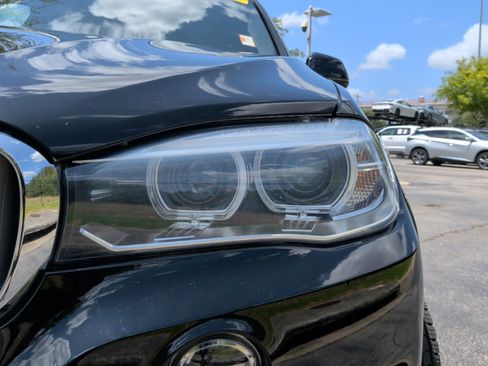 Used 2018 BMW X5 xDrive35i AWD/4WD image 3
