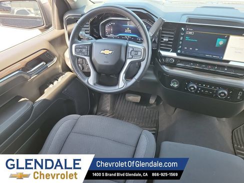 Certified 2024 Chevrolet Silverado 1500 LT AWD/4WD image 23