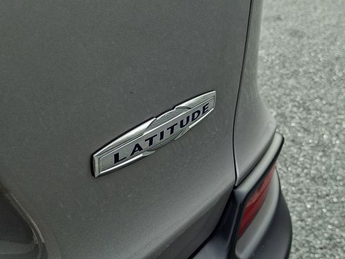 Used 2020 Jeep Cherokee Latitude image 30