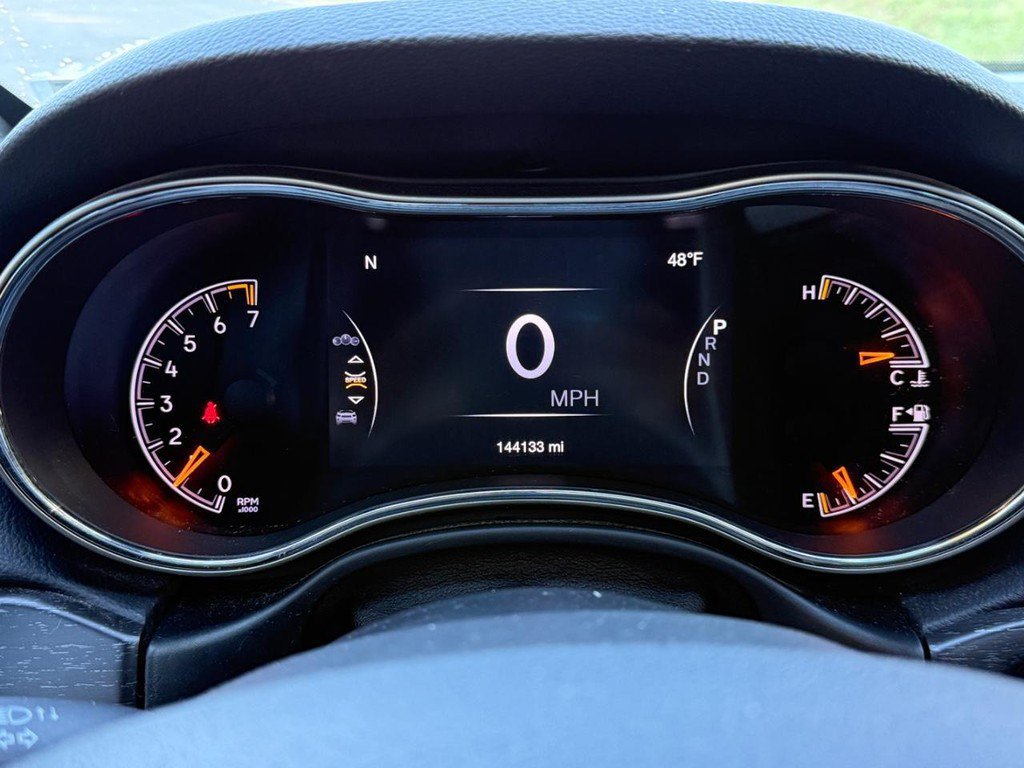 Used 2018 Jeep Grand Cherokee Altitude AWD/4WD image 19