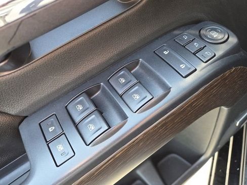 Used 2017 GMC Sierra 1500 Denali image 10