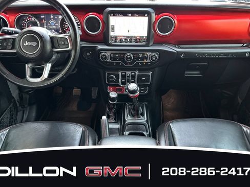 Used 2018 Jeep Wrangler Unlimited Rubicon AWD/4WD image 13