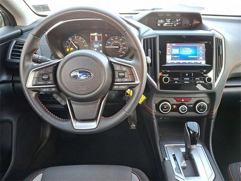 Used 2023 Subaru Crosstrek 2.0i Premium image 11