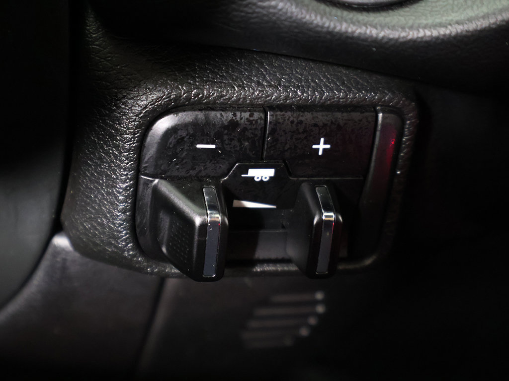 Used 2025 Dodge Durango GT AWD/4WD image 48