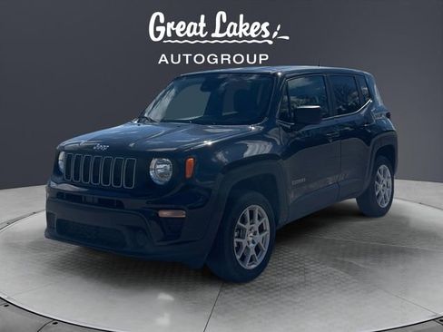 Used 2023 Jeep Renegade Latitude AWD/4WD image 1