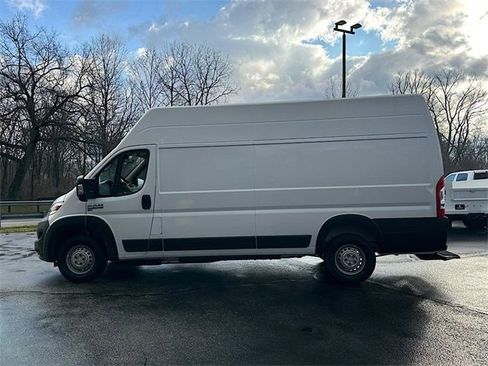 New 2024 RAM ProMaster 3500 FWD image 4