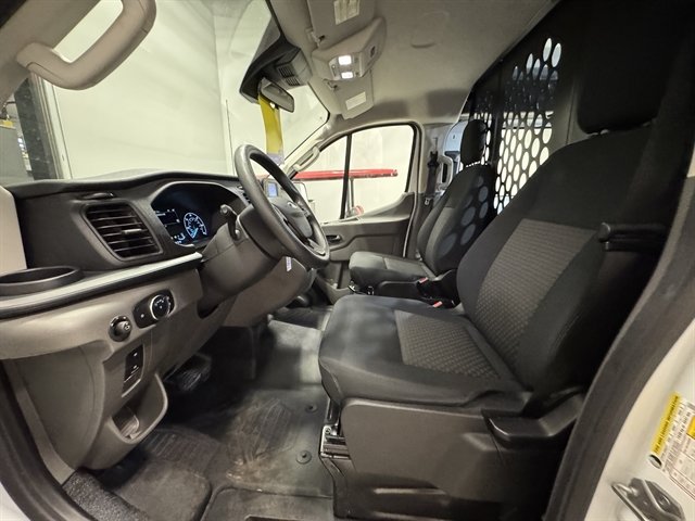 Used 2025 Ford Transit 250 Low Roof w/ Exterior Upgrade Package RWD image 20