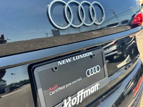 Used 2025 Audi SQ7 Premium Plus AWD/4WD image 13