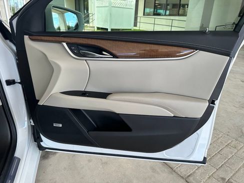 Used 2019 Cadillac XTS Luxury w/ Driver Awareness Package FWD image 35