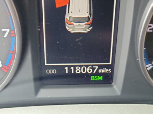 Used 2018 Toyota RAV4 XLE FWD image 21
