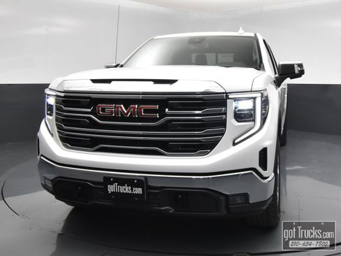 Used 2023 GMC Sierra 1500 SLT w/ SLT Premium Package AWD/4WD image 51