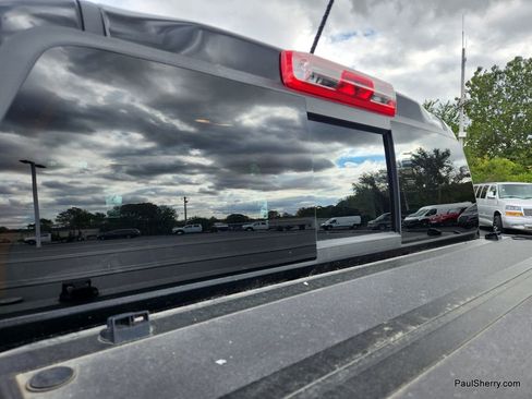 Used 2024 GMC Canyon Elevation w/ Convenience Package image 6