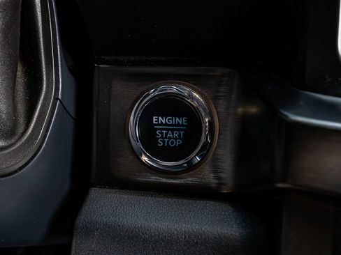 Used 2023 Ford F350 Lariat AWD/4WD image 21