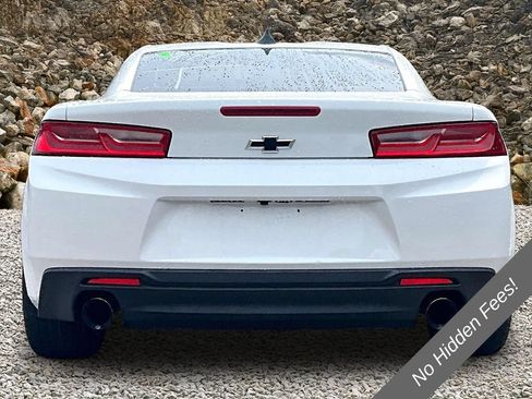 Used 2017 Chevrolet Camaro LT w/ Technology Package RWD image 4