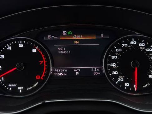 Used 2022 Audi Q5 2.0T Premium w/ Convenience Package AWD/4WD image 22