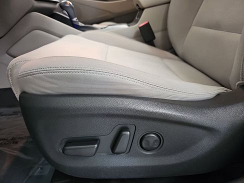 Used 2017 Hyundai Tucson Sport w/ Cargo Package AWD/4WD image 30