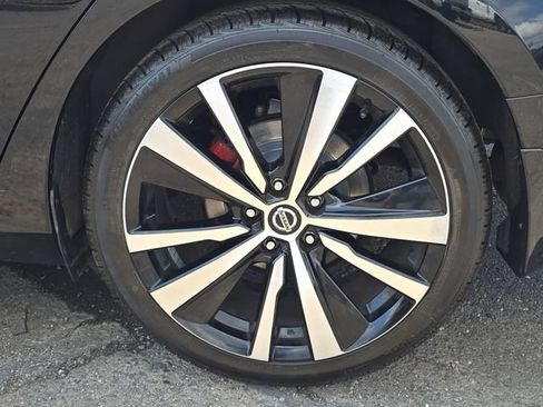 Used 2022 Nissan Altima 2.0 SR FWD image 38