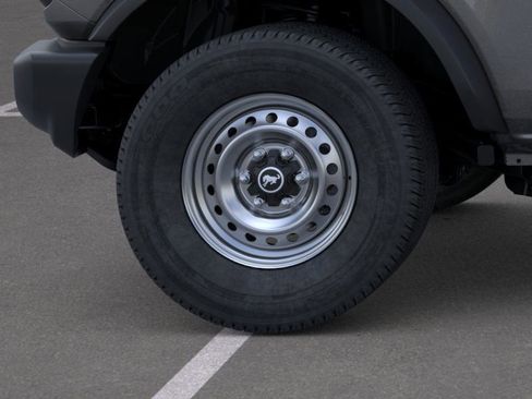 New 2025 Ford Bronco 4-Door image 21