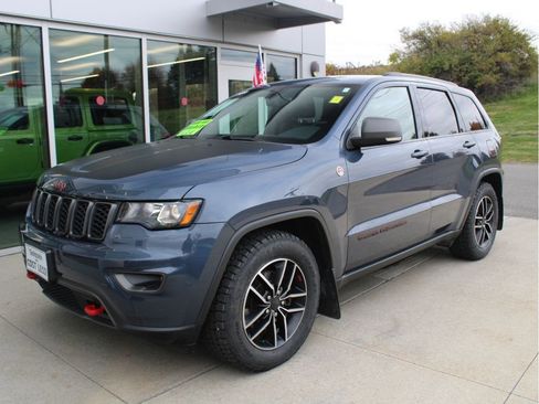 Used 2019 Jeep Grand Cherokee Trailhawk image 5