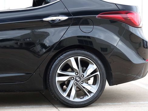 Used 2016 Hyundai Elantra Limited w/ Option Group 04 FWD image 24