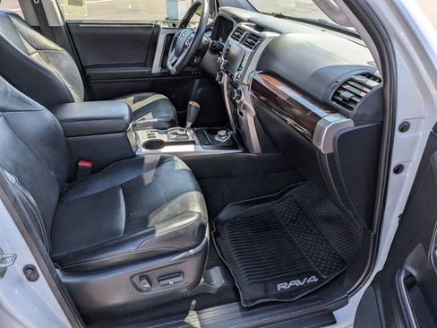 Used 2024 Toyota 4Runner Limited AWD/4WD image 5