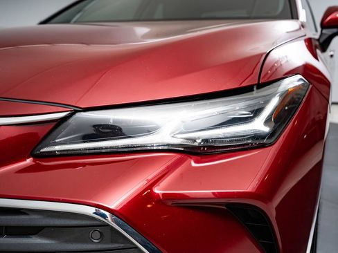 Used 2020 Toyota Avalon Limited w/ Advanced Safety Package FWD image 15